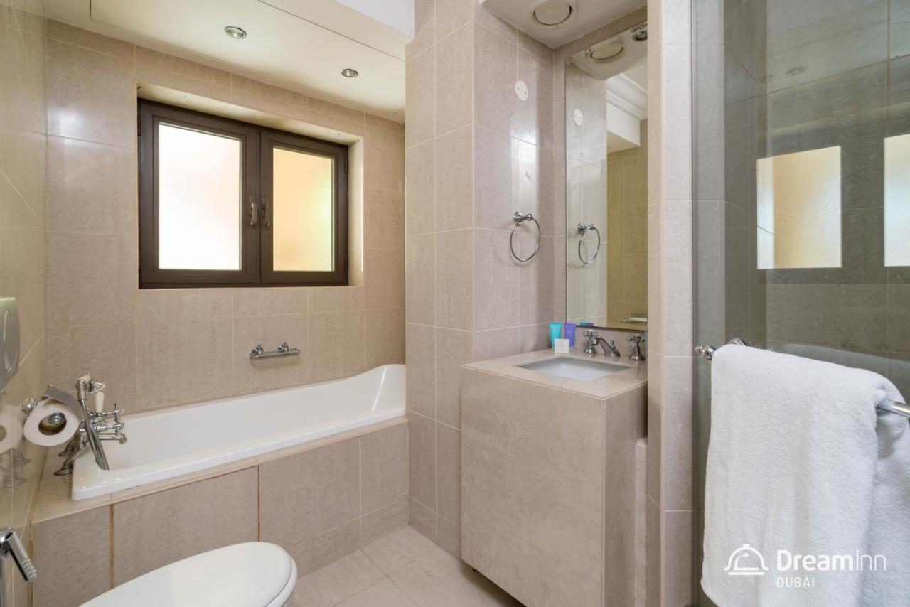 Dream Inn Apartment- Tajer Souk Al Bahar ดูไบ ภายนอก รูปภาพ